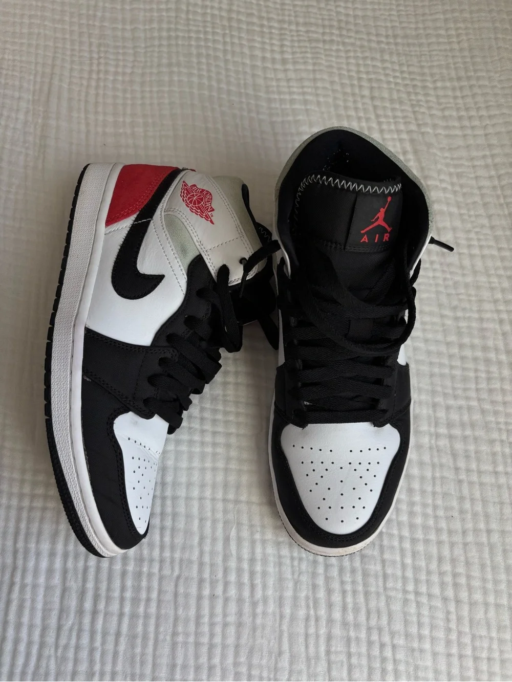 Jordan iconic silhouette